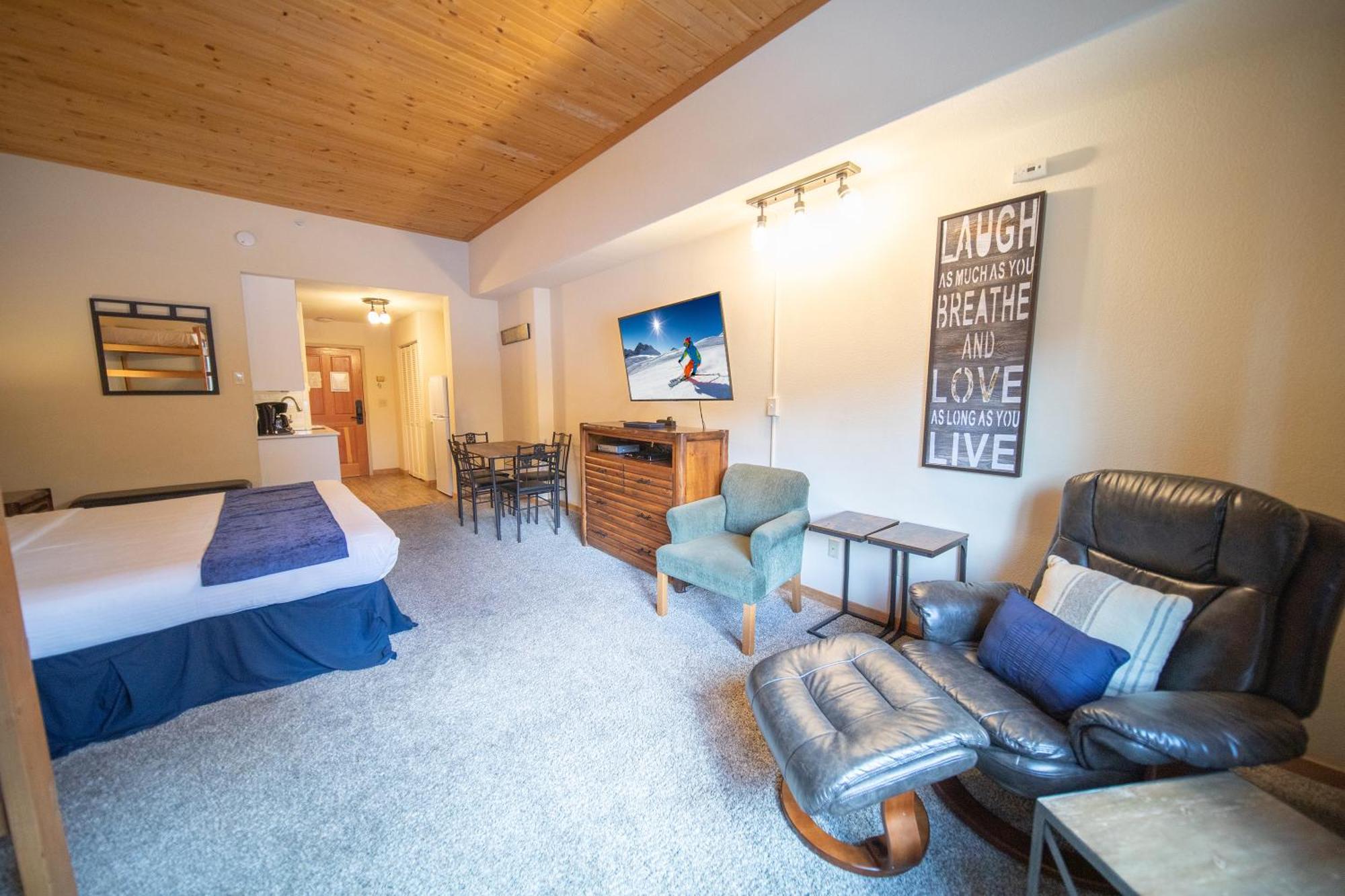 Studios At Gateway Lodge คีย์สโตน ภายนอก รูปภาพ